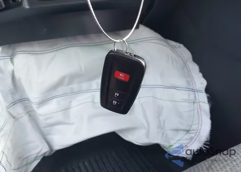 2021 Toyota Rav4 Xle from USA, damaged, VIN 2T3W1RFV5MW141050